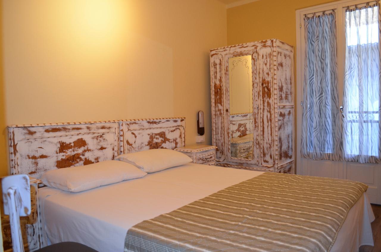 Albergo La Pace Pradleves ภายนอก รูปภาพ
