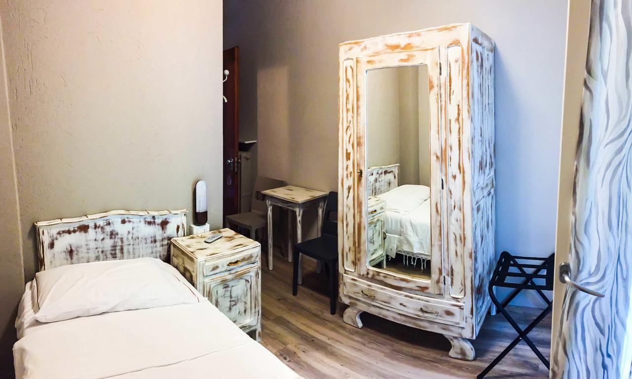 Albergo La Pace Pradleves ภายนอก รูปภาพ